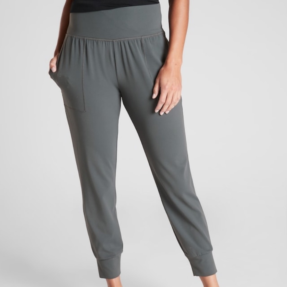 Athleta Salutation Joggers